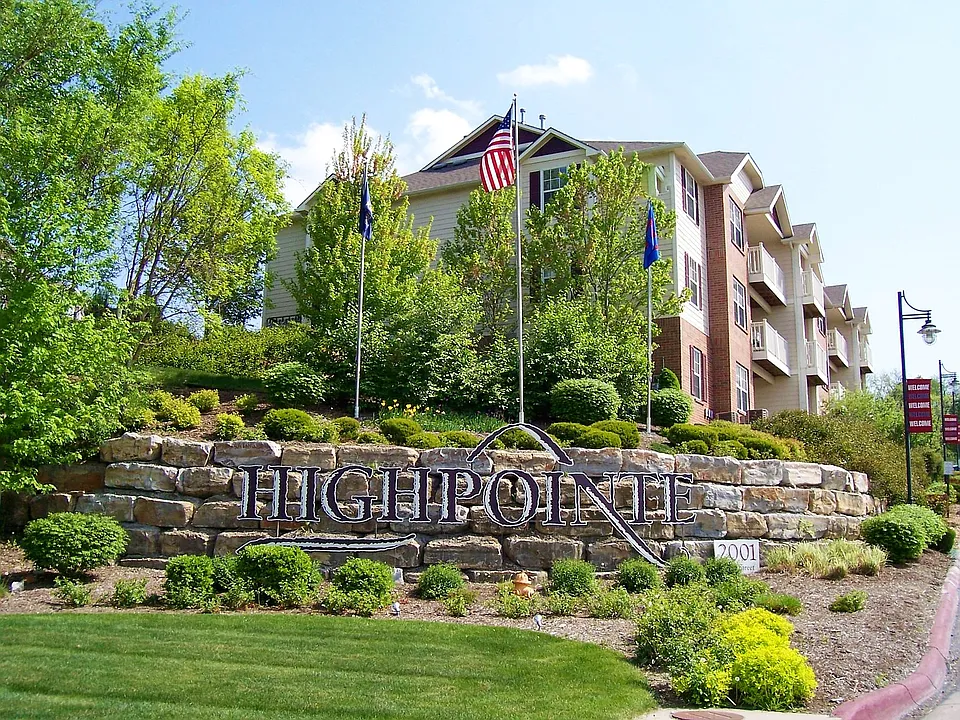 Highpointe Apartments