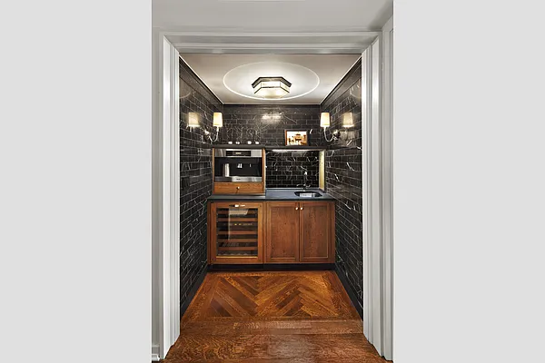 Sold by Stribling | media 47