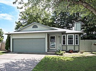 1521 Royal Oak Ct, O Fallon, IL 62269