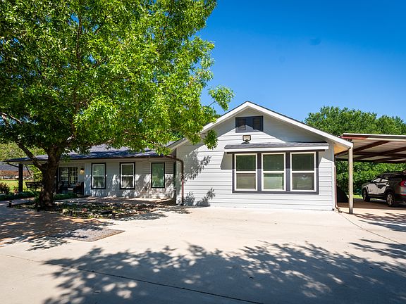 2nd image of 1435 Pioneer Dr