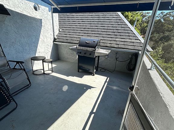 5th image of 2808 Juniper St