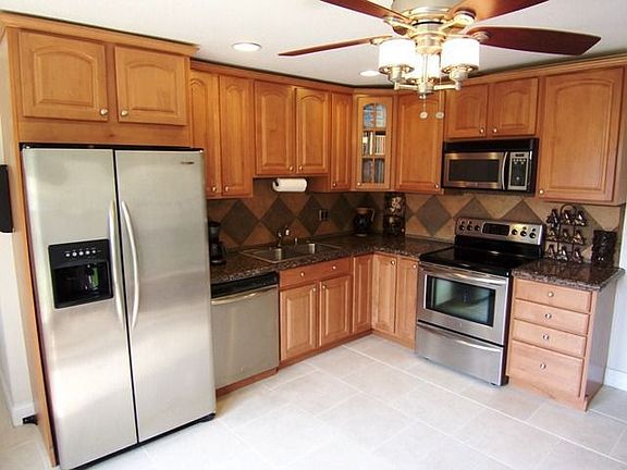 Gourmet Kitchen