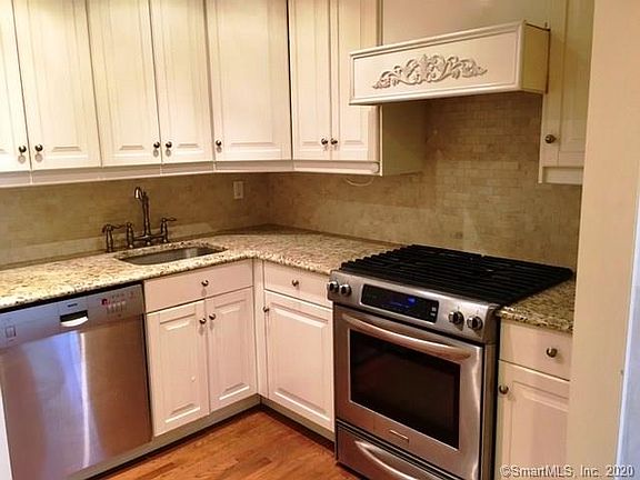 2nd image of 5 Nectar Ln #5
