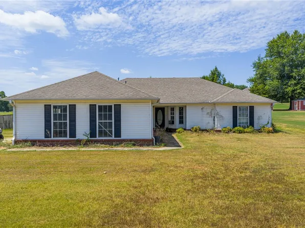 123 Chaffee Rd, Charleston, AR 72933