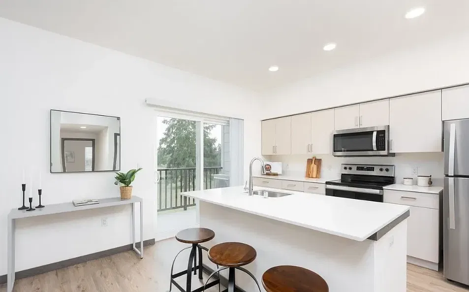 Nisqually Landing Apartments — Photo 2