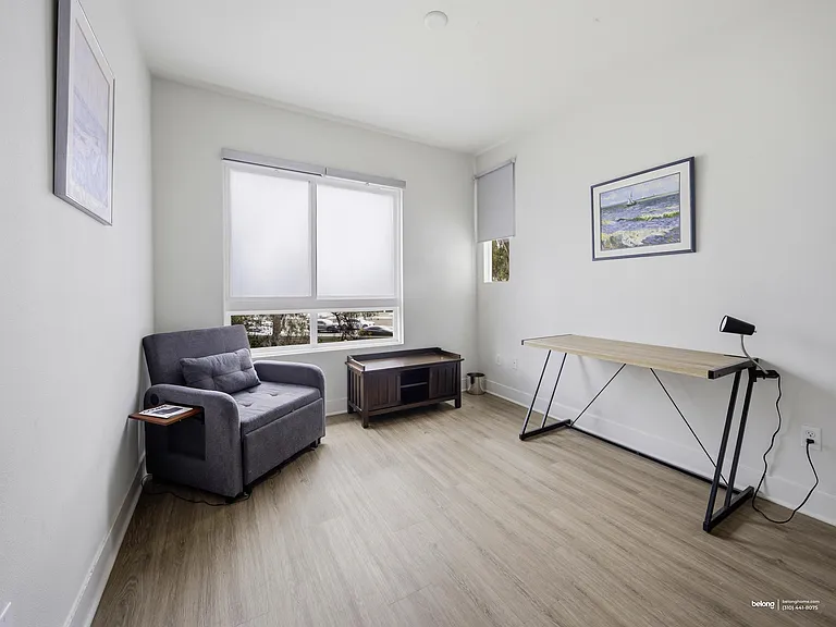 2111 N Cahuenga Blvd #14 — Photo 9