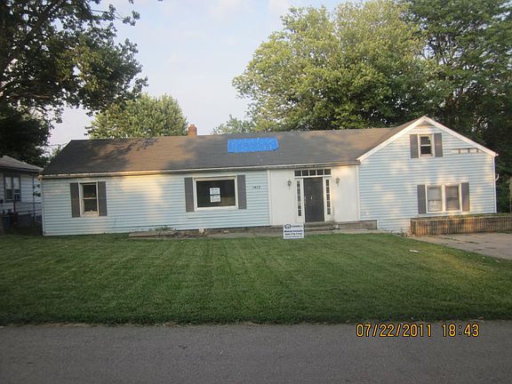 3rd image of 1415 East St
