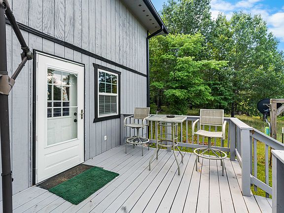 3rd image of 760 Red Fern Ln
