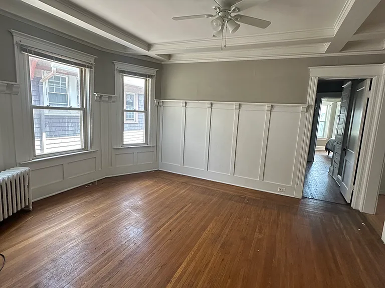 314 Bedford Ave #2 — Photo 3