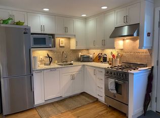 91 Neal St, Portland, ME 04102