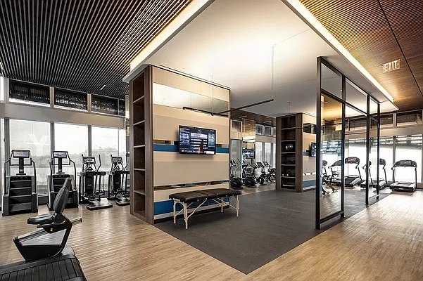 Rented by Gulia Wang, LREB | media 27