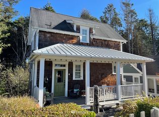 67 Sellwood Ln, Pacific Beach, WA