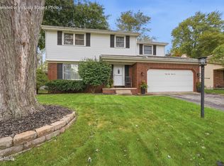 2822 Tarrytowne Dr, Toledo, OH 43613