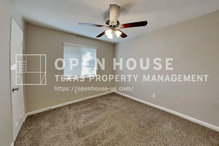 1025 Aspen Ln — Photo 14