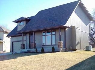 373 W Elizabeth St, Olathe, KS 66061