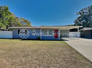 909 Skyview Dr, Brandon, FL 33510