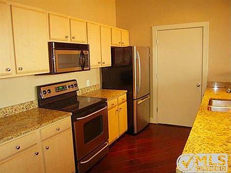 1st image of 2502 Live Oak St APT 321