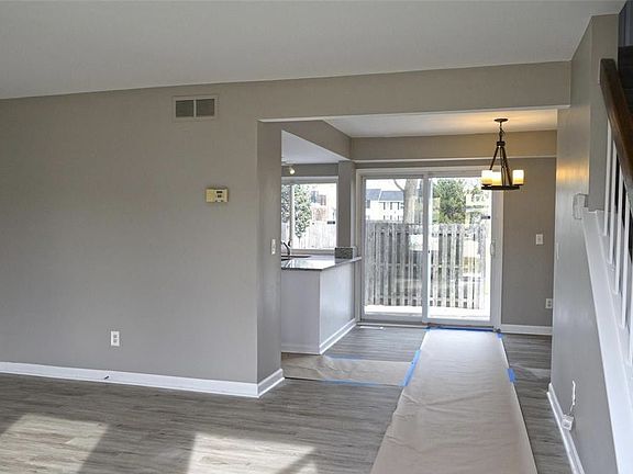 4th image of 37587 Charter Oaks Blvd #225