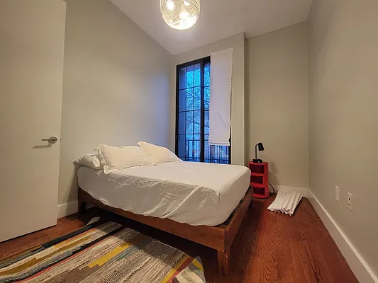 Rented by Doorway NYC, LLC | media 31