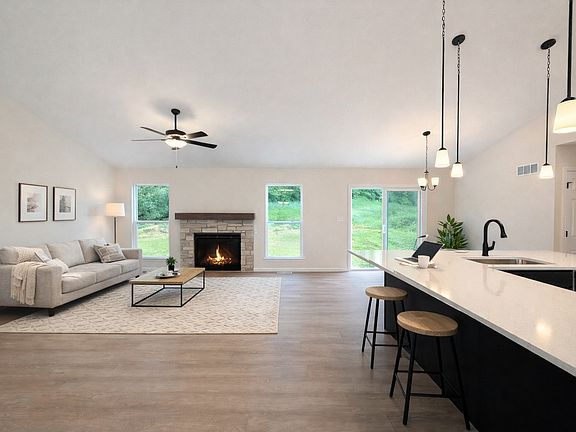 7th image of this home