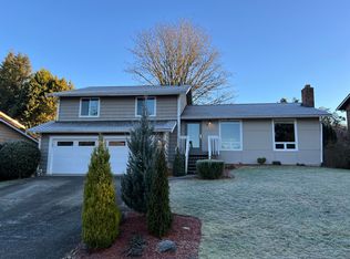 17400 158th Ave SE, Renton, WA 98058