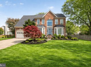 13564 Cobra Dr, Herndon, VA 20171