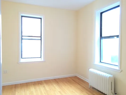 Rented by Uptown Flats LLC | media 11