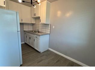 3504 E Clinton Ave, Fresno, CA 93703