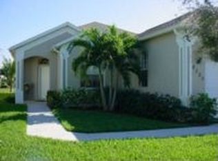 8090 Tauren Ct, Naples, FL 34119