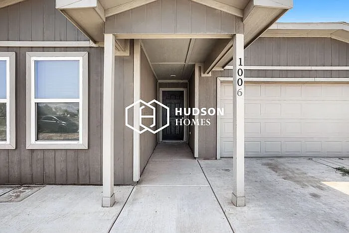 1006 David Ave — Photo 3