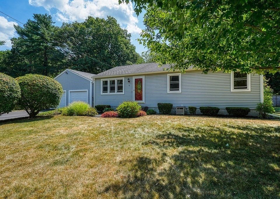 5 Hemlock St, Oxford, MA 01540 Zillow