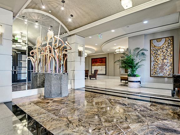 5823 Bowen Daniel Dr Unit 602-large-042-004-Lobby-1500x994-72dpi_11042022