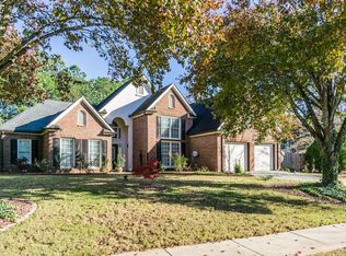 4602 Waters Edge Ln NW, Acworth, GA 30101