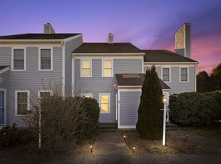 25 Woodview Dr UNIT C, Falmouth, MA 02540