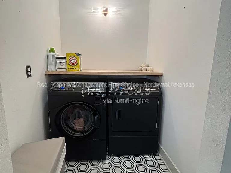 4017 W Sommerset St — Photo 13