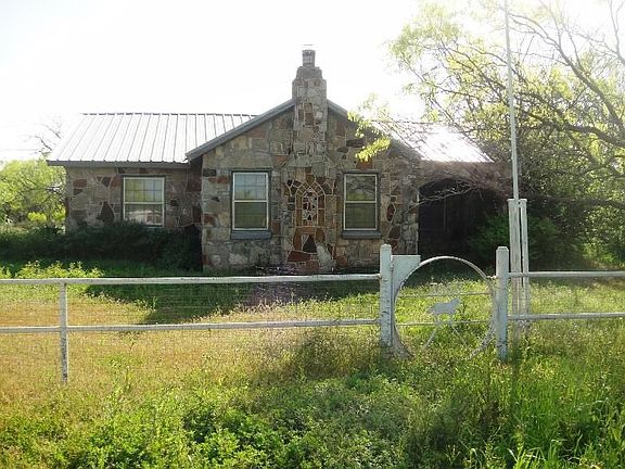 2nd image of 15984 State Highway 25 W