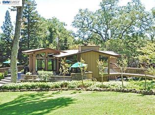 7 Castlewood Dr, Pleasanton, CA 94566