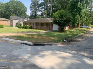 1330 N Cherokee Ave, Griffin, GA 30224