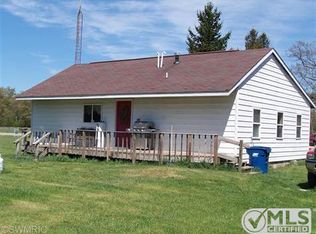 11219 S Brucker Ave, Grant, MI 49327