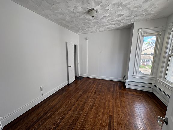 5th image of 108 S Main St Floor 2