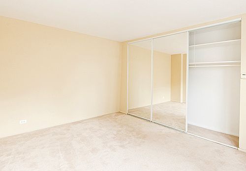 5th image of 4100 N Marine Dr APT 5H