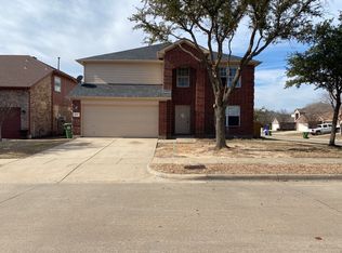 6813 Geyser Trl, Watauga, TX 76137