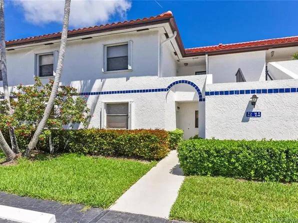 6101 SE Landing Way APT 5, Stuart, FL 34997