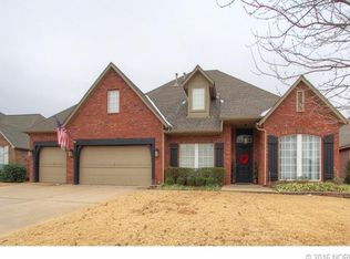 2834 E 103rd St, Tulsa, OK 74137