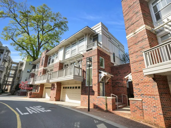 923 Gracie Way, Charlotte, NC 28204