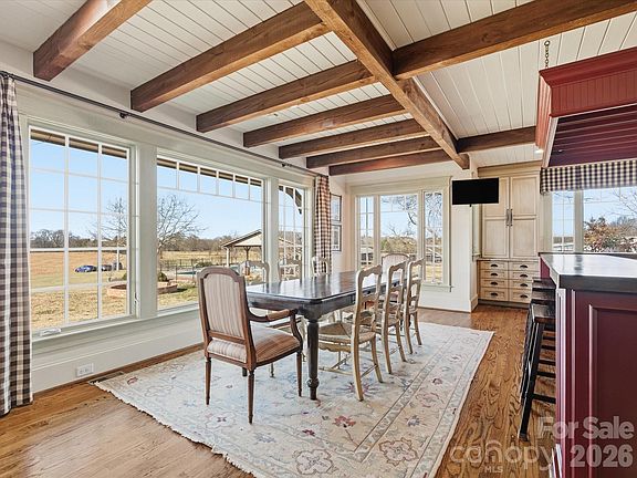 3rd image of 3135 Old Hickory Rd