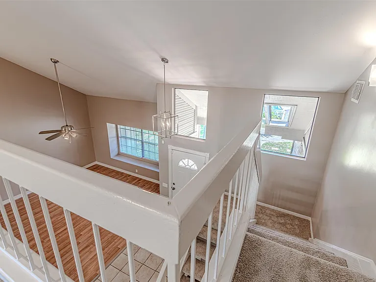 18506 Creekfield Ct — Photo 35