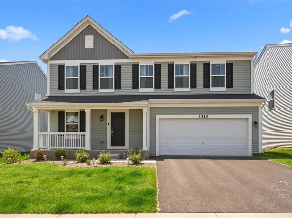 1313 Endicott Rd, South Elgin, IL 60177