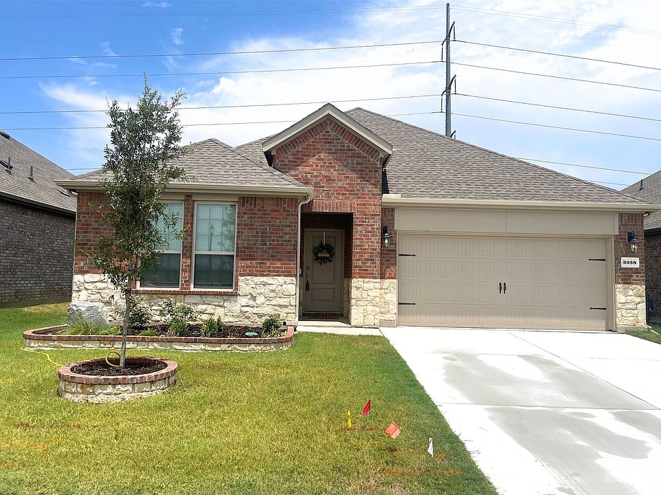1st image of 3038 Moccasin Ln