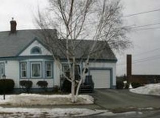 122 Harthorn Ave, Bangor, ME 04401